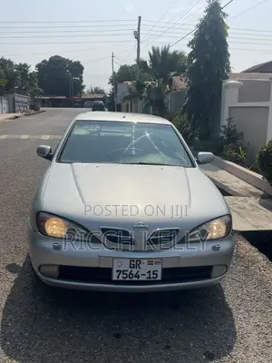 Nissan Primera 2009 Gray