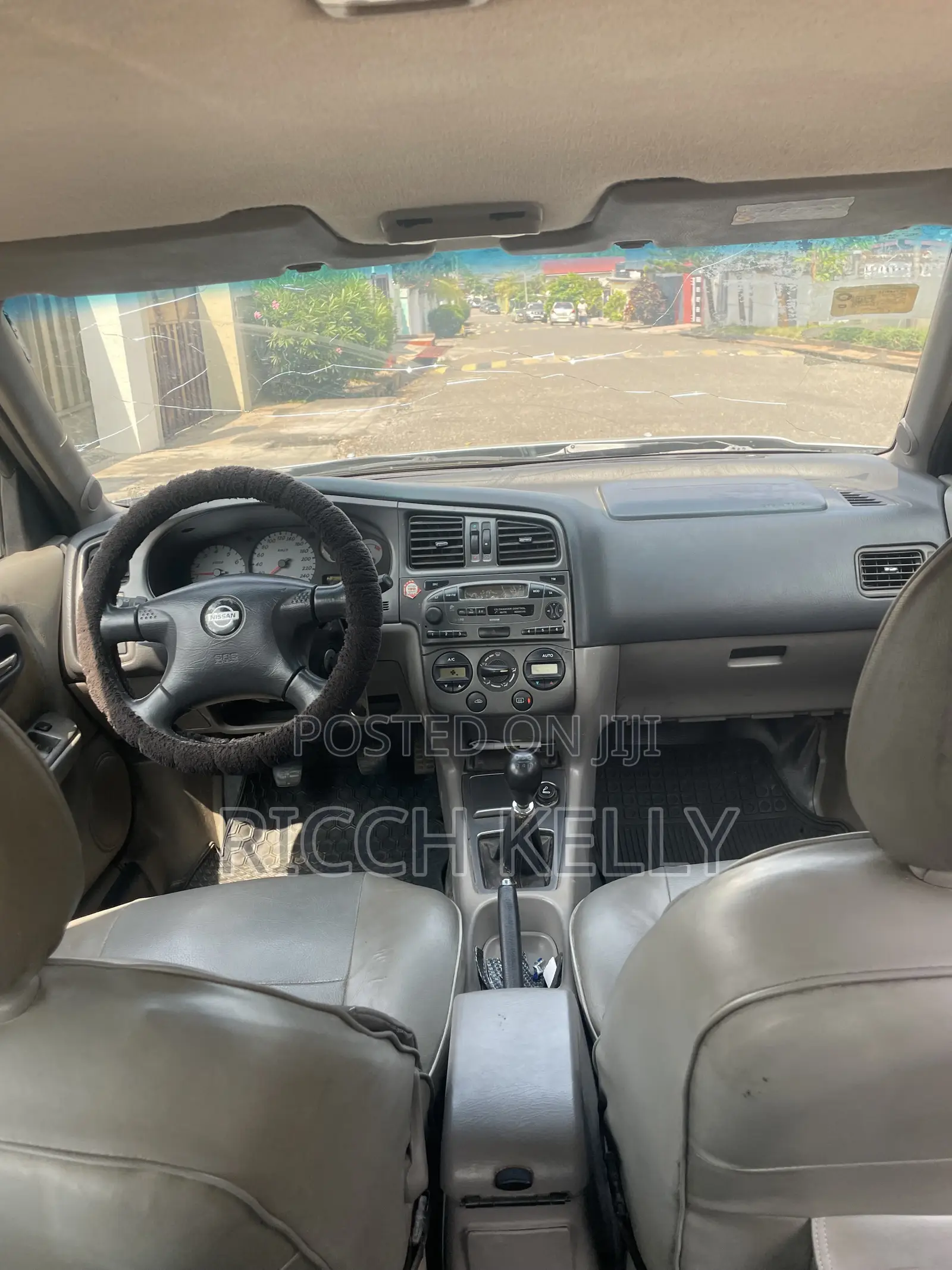 Nissan Primera 2009 Gray