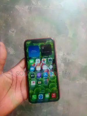 Apple iPhone XR 128 GB Red