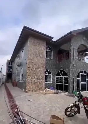 3bdrm Apartment in Musuku Roundabout, Accra Metropolitan for rent