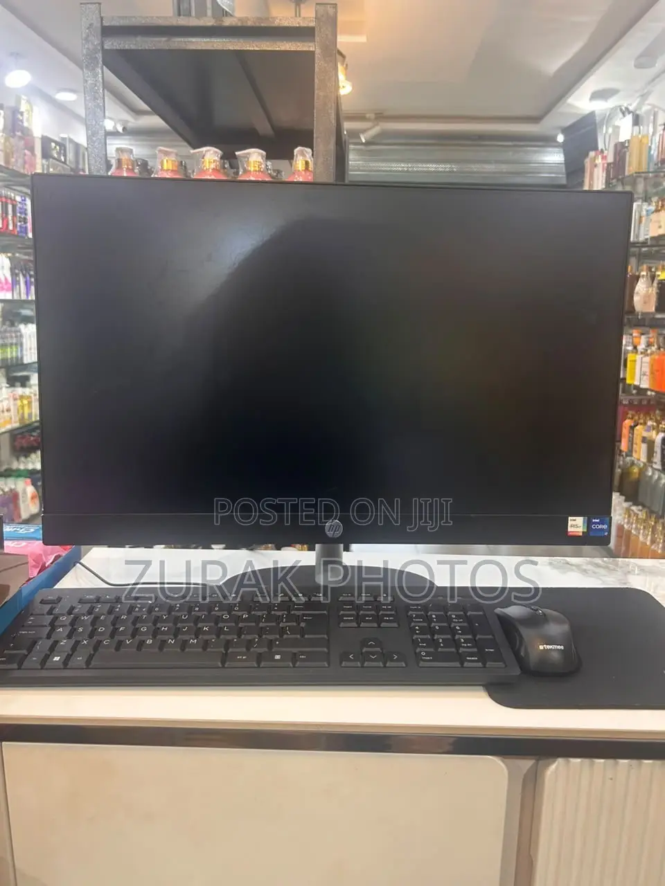 Desktop Computer HP AiO 24 16GB Intel Core i7 SSD 512GB