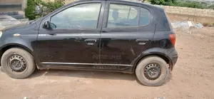 Toyota Yaris 1.0 2006 Black