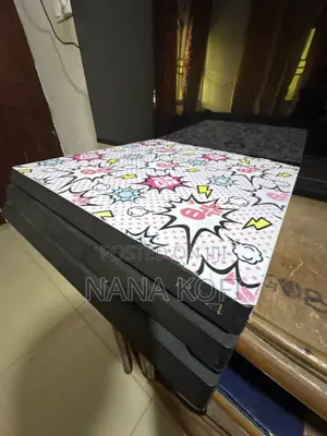 PS4 Pro Game Console