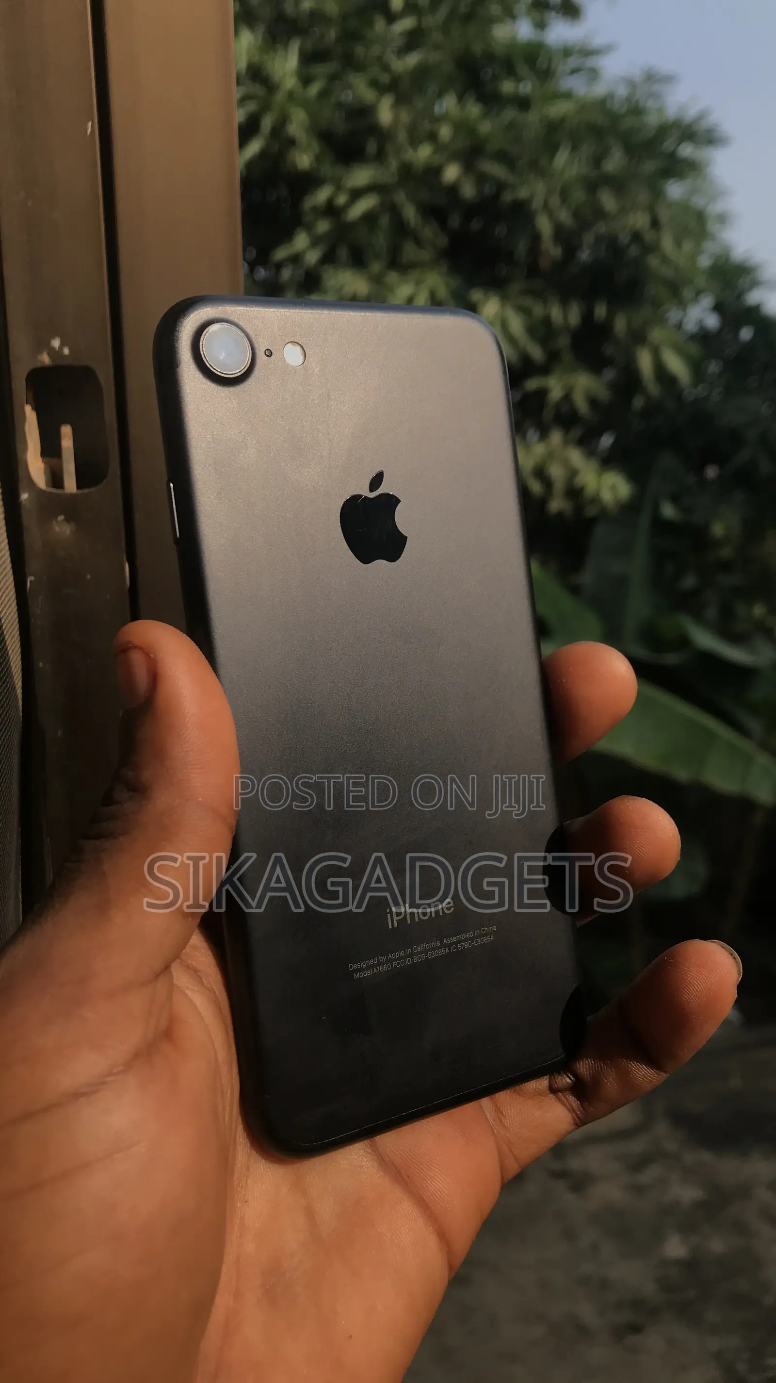 Apple iPhone 7 32 GB Black