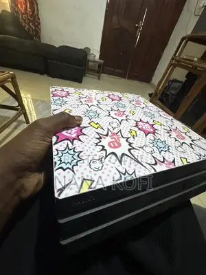 PS4 Pro Game Console
