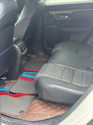 Honda CR-V Touring AWD 2018 White