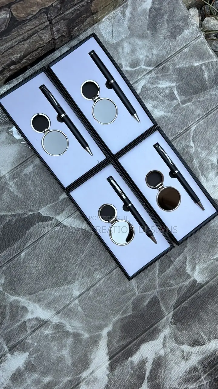 Pen With Keyholder Set With Branding