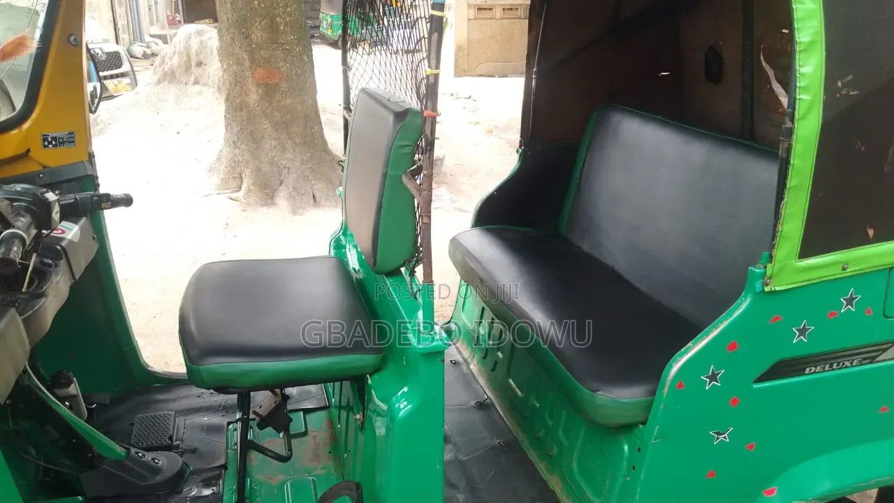 TVS King Deluxe Plus iTouch Start 2025 Green
