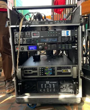 KARA 12inches and Martins Audio Bass Speakers (2Pairs) With Rack Set