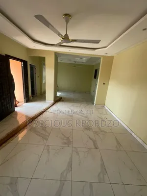 4bdrm Duplex in Commandos Adenta for rent