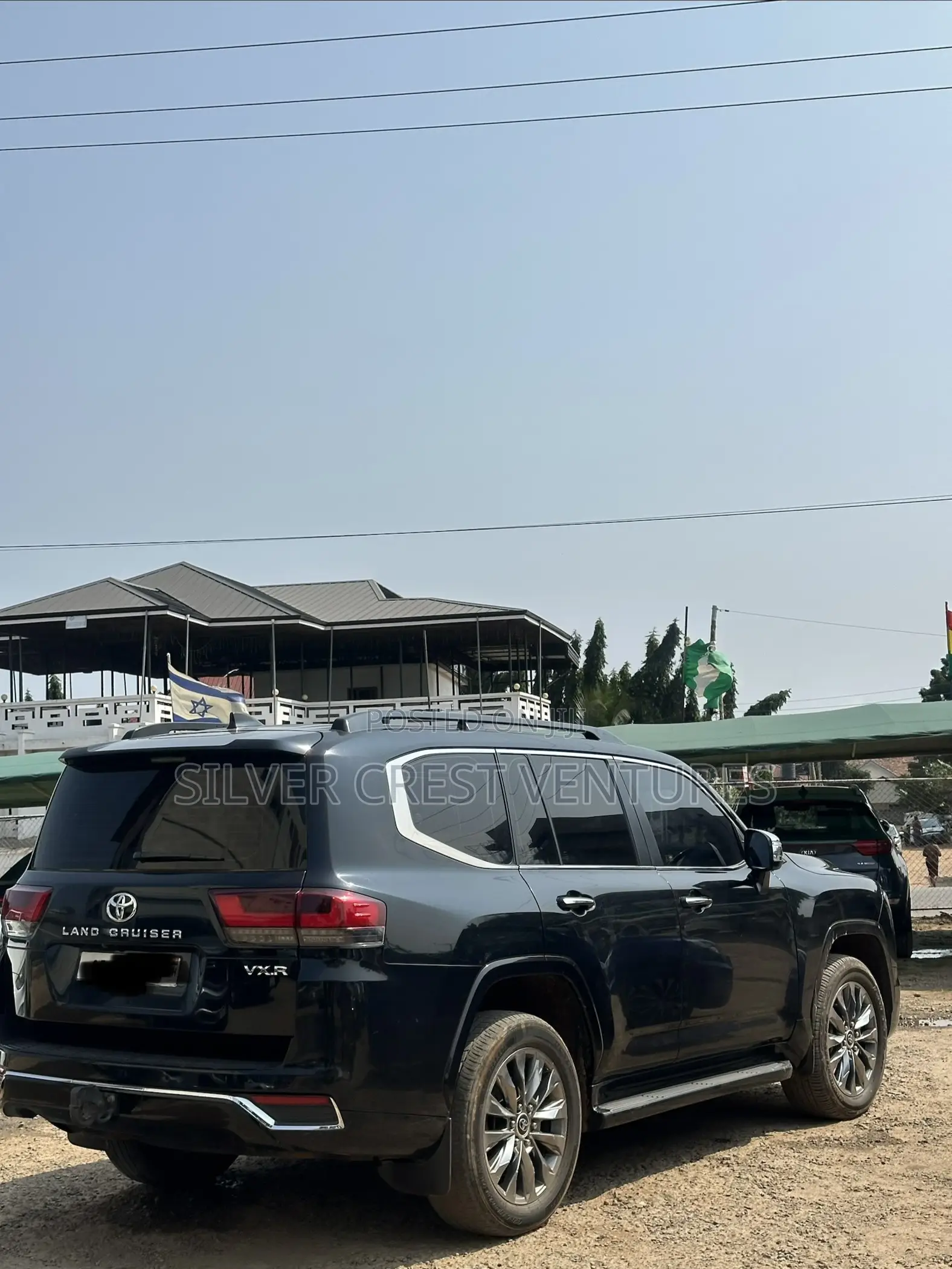Toyota Land Cruiser LC300 2025 Black