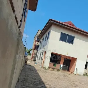 4bdrm Duplex in Commandos Adenta for rent