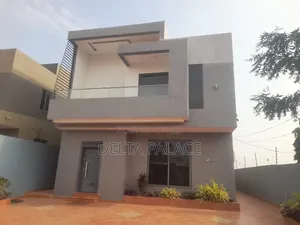 Furnished 4bdrm Duplex in Lakeside Community 8 for sale