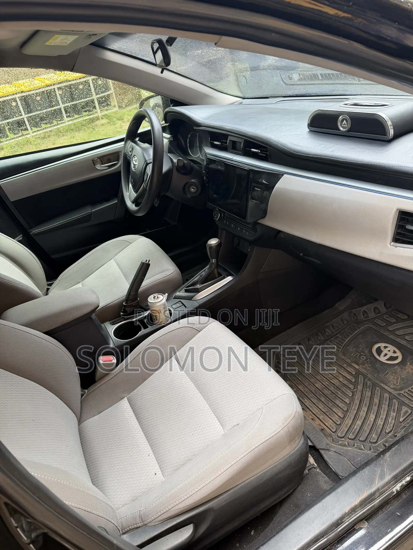 Toyota Corolla LE 4dr Sedan (1.8L 4cyl CVT) 2016 Black