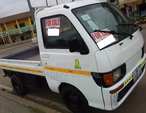 Daihatsu Hijet Available