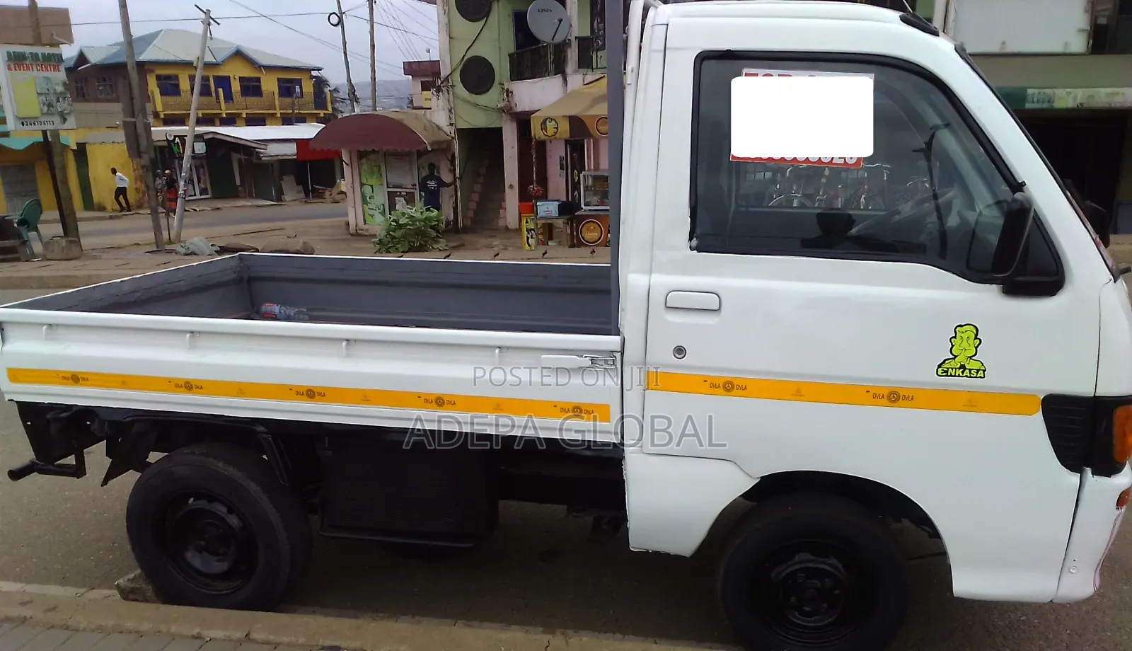 Daihatsu Hijet Available