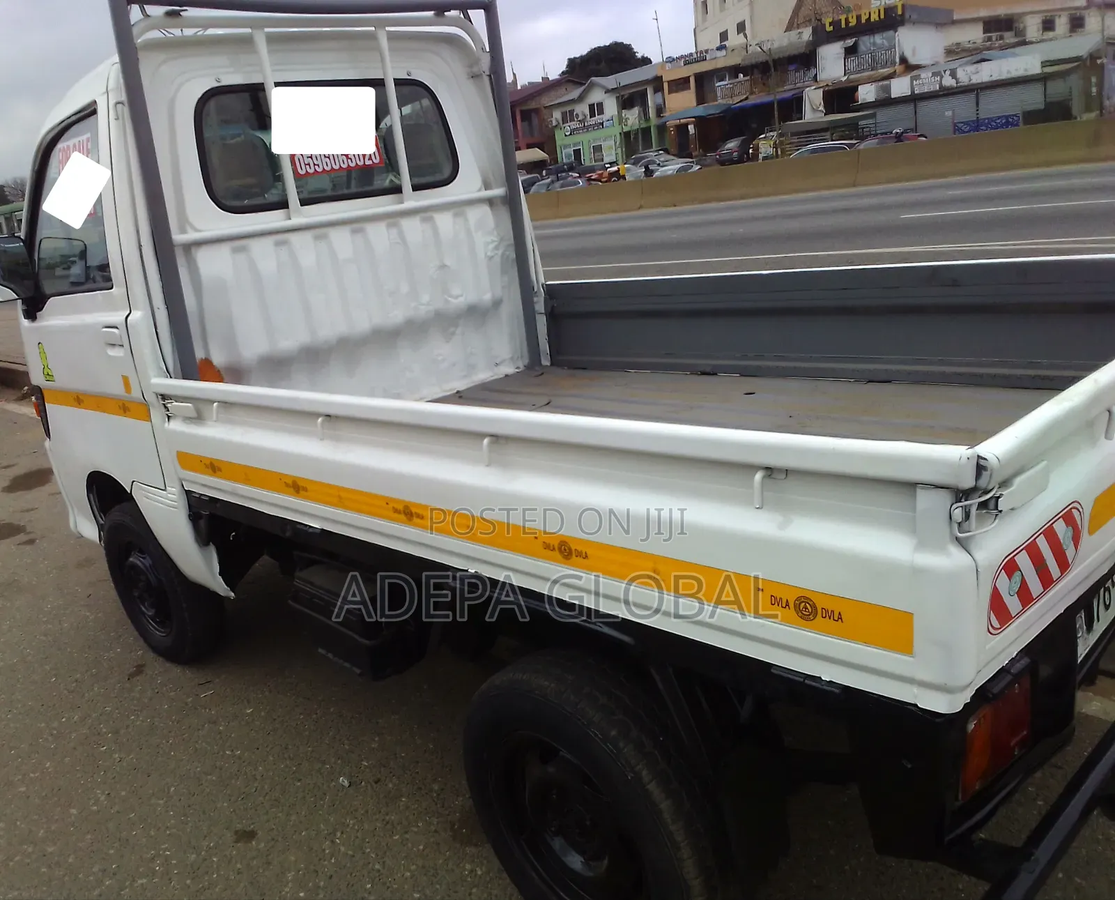 Daihatsu Hijet Available