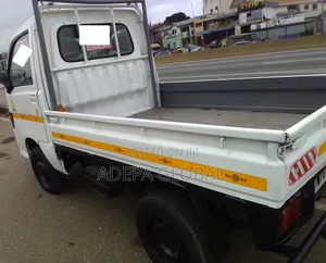 Daihatsu Hijet Available
