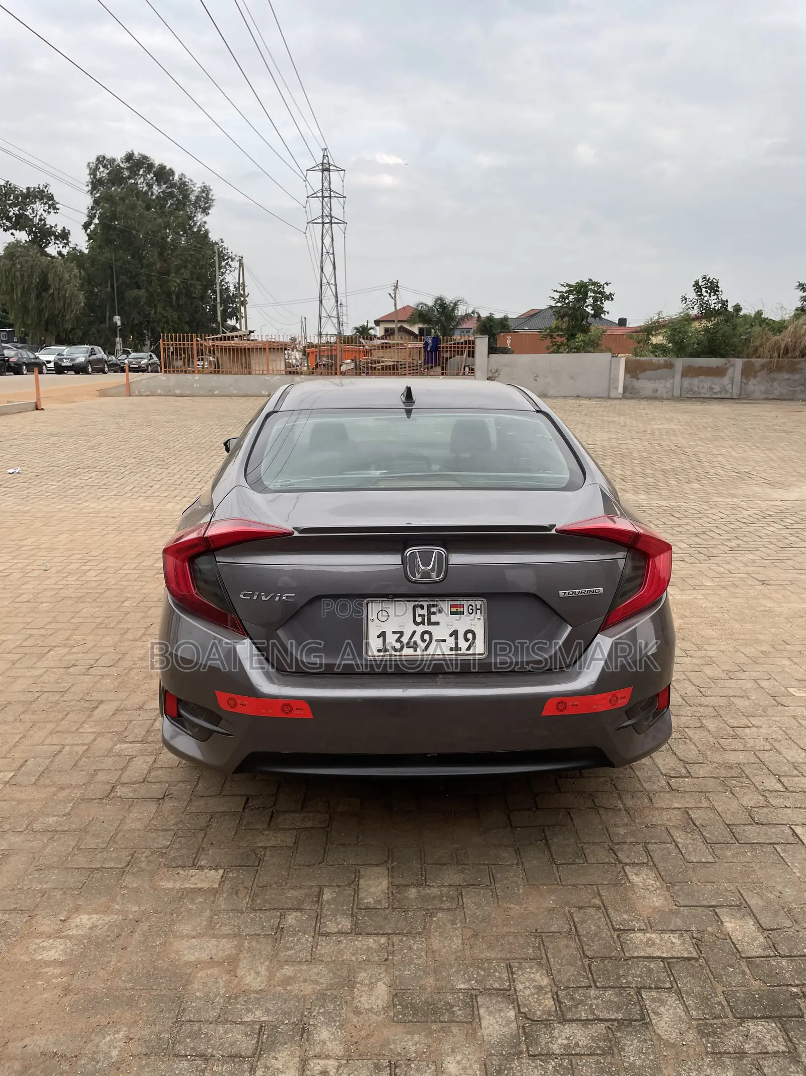 Honda Civic Touring 4dr Sedan (1.5L 4cyl) 2017 Gray