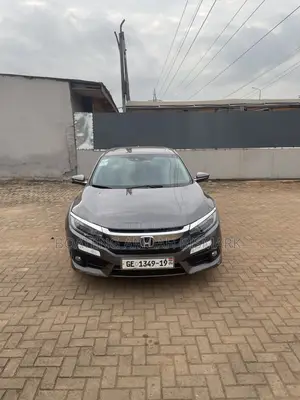 Honda Civic Touring 4dr Sedan (1.5L 4cyl) 2017 Gray