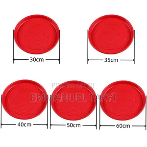 Round Feeder Tray
