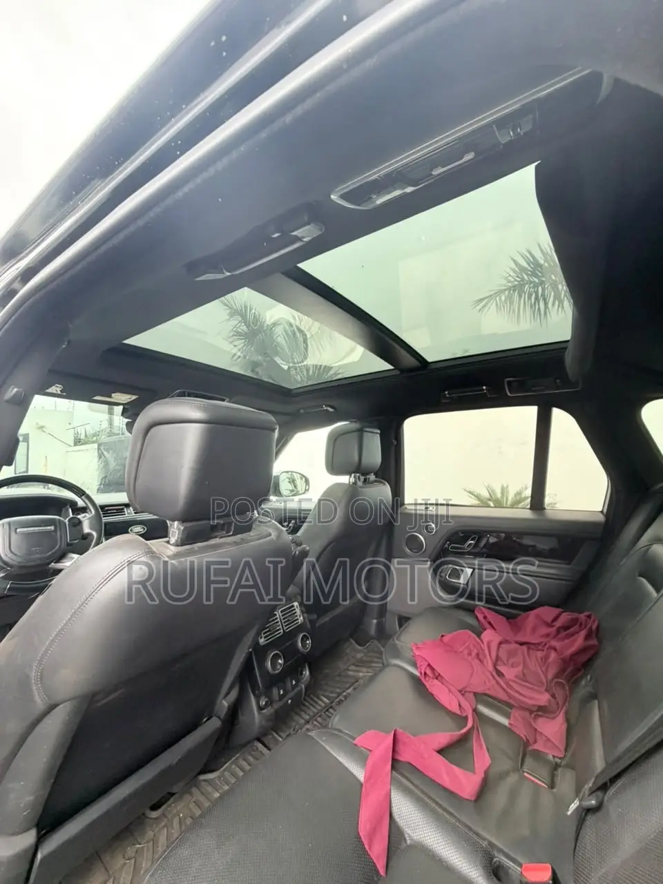 Land Rover Range Rover Vogue 2019 Black