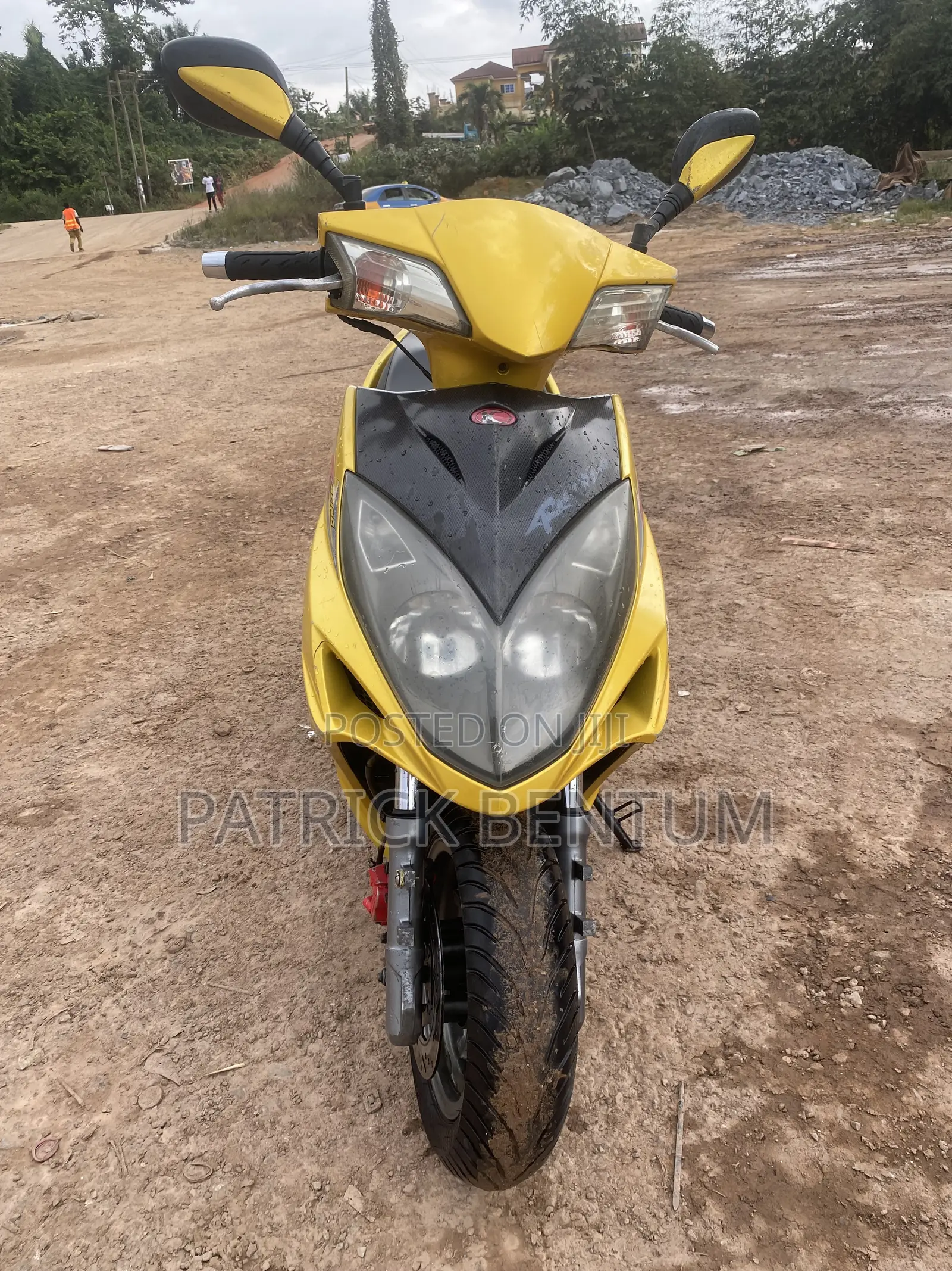 Kymco 2015 Yellow