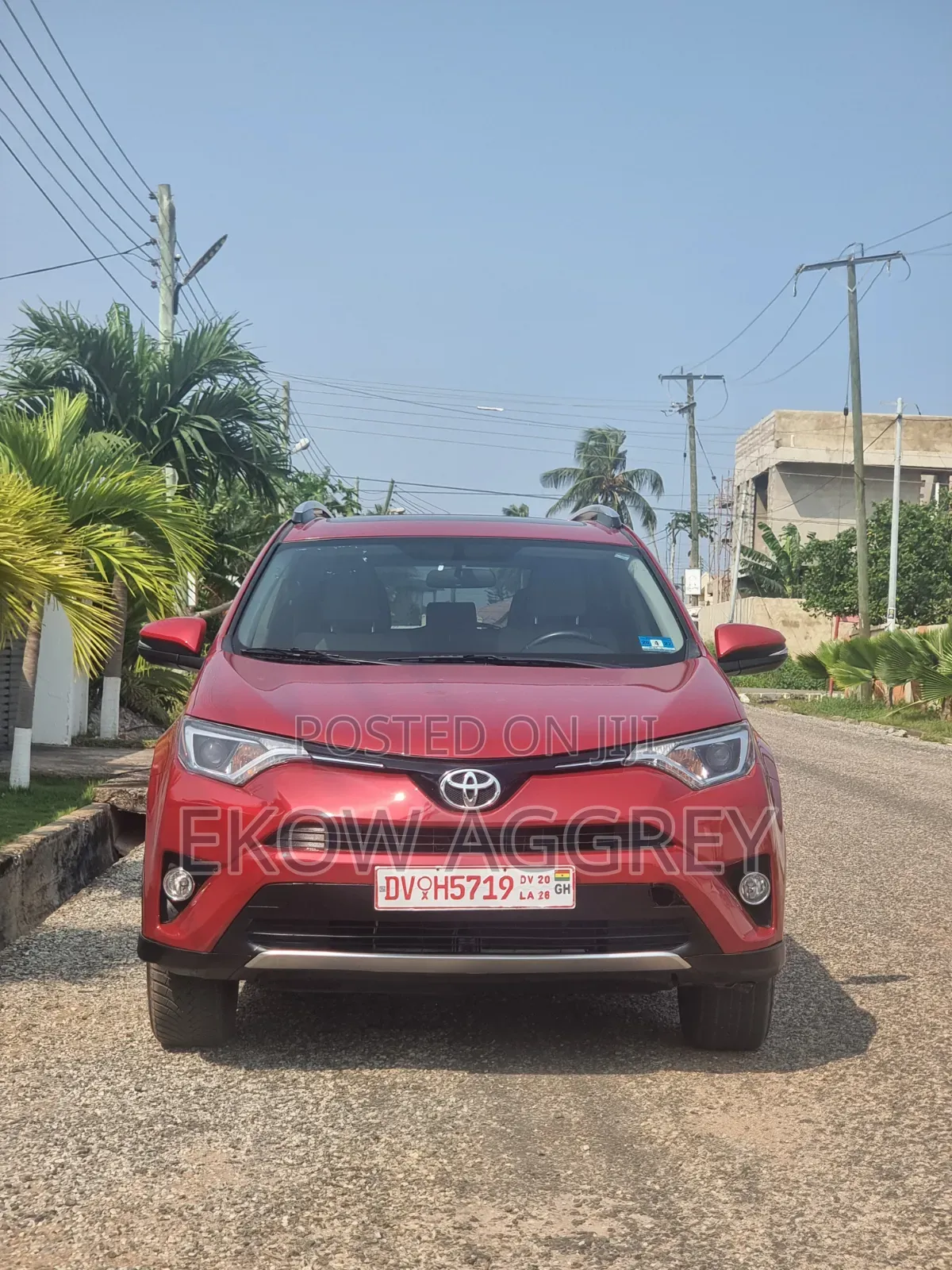 Toyota RAV4 XLE 4dr SUV (2.5L 4cyl 6A) 2015 Red
