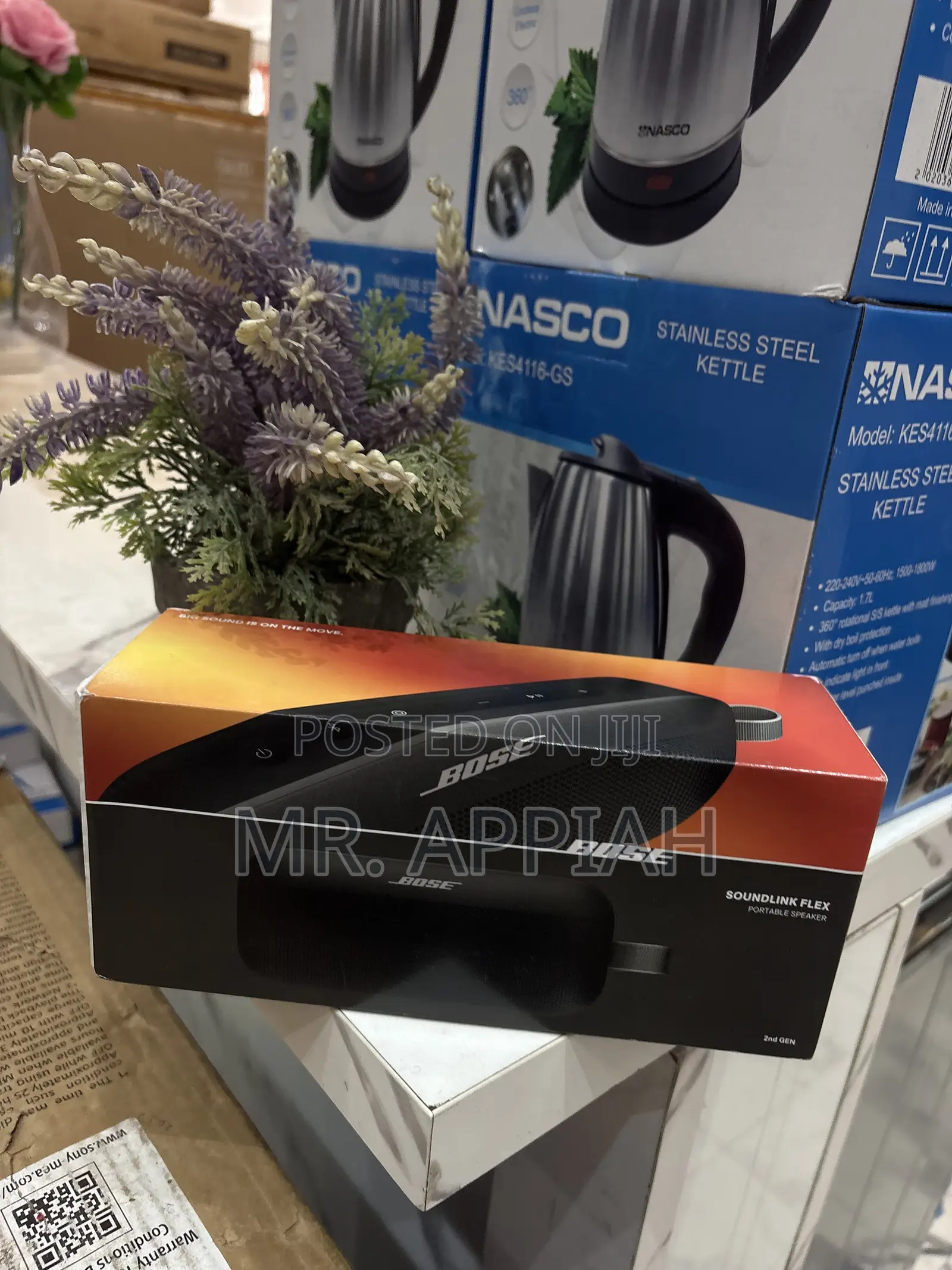 Sealed in Box Bose Soundflex Portable Bluetooth Speaker 