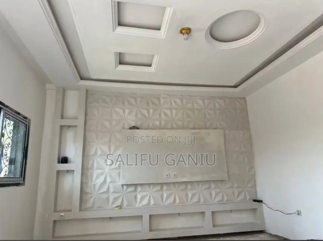 Ceiling Centre