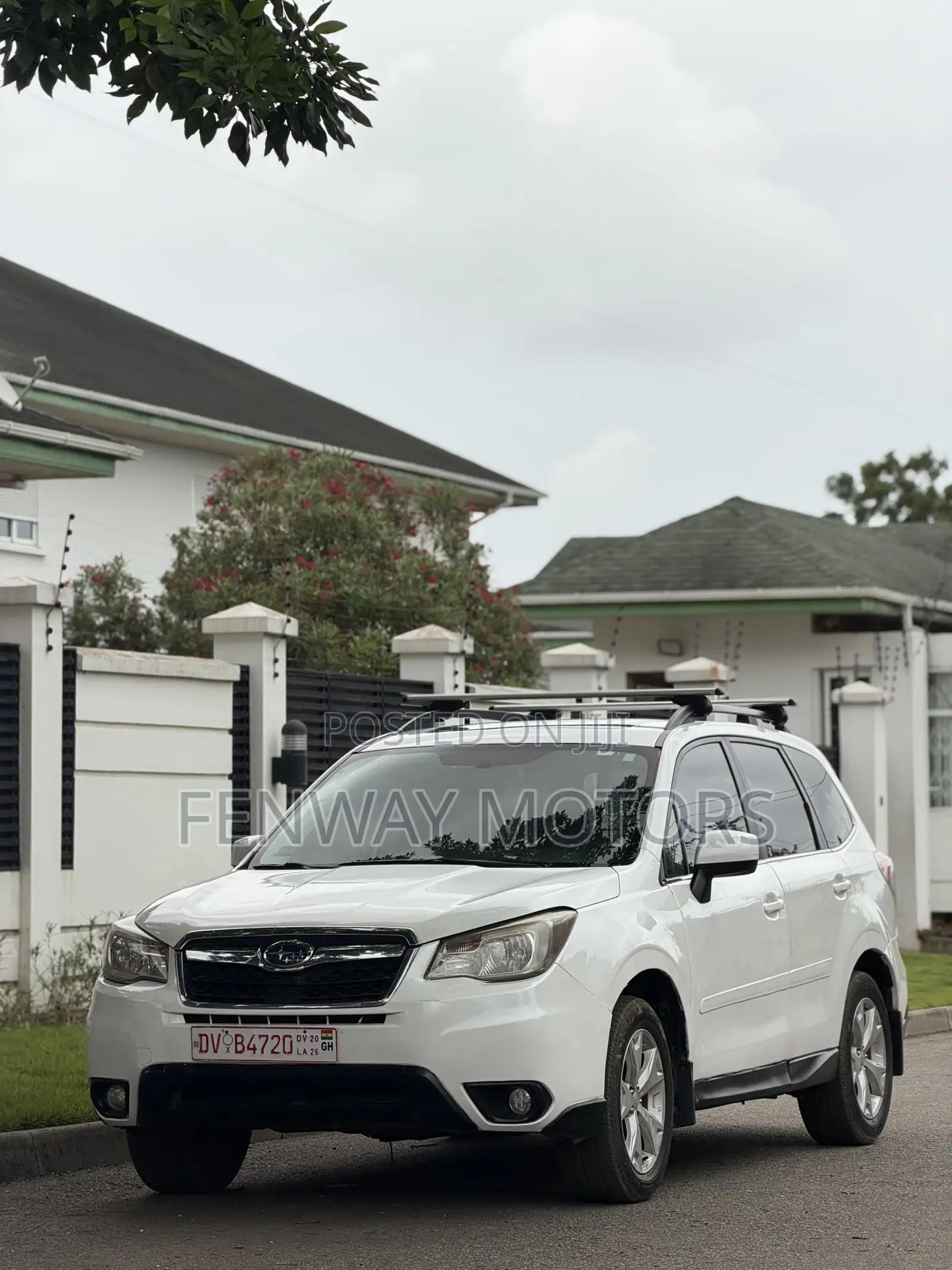 Subaru Forester 2.5i Premium PZEV 4dr SUV AWD (2.5L 4cyl 6M) 2014 White