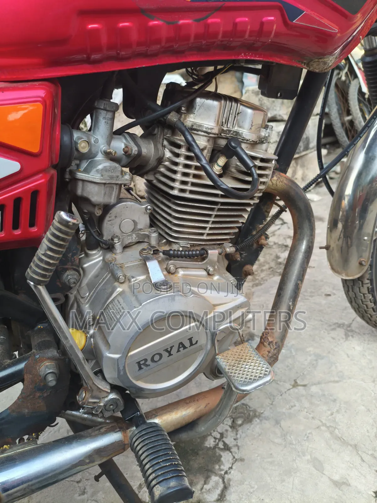Royal RY125 2021 Red