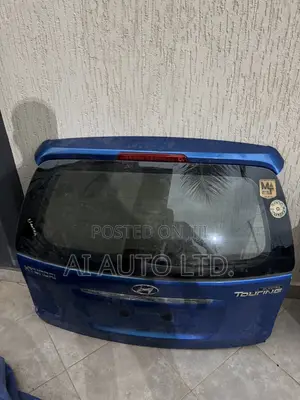 Elantra Boot
