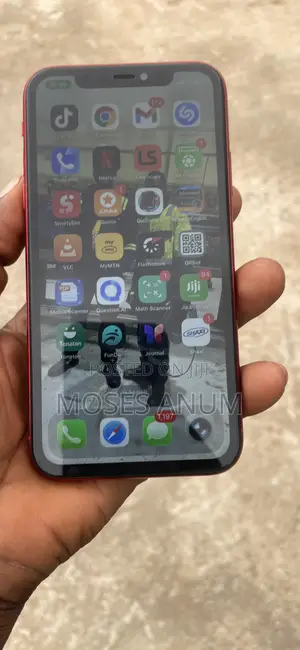 Apple iPhone 11 128 GB Red