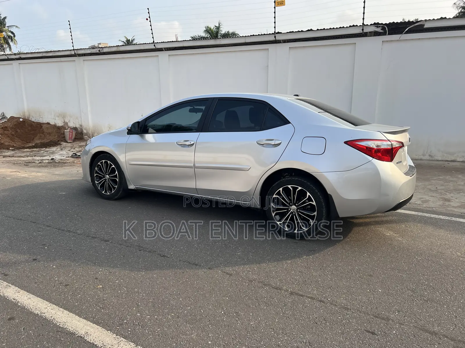 Toyota Corolla S 4dr Sedan (1.8L 4cyl CVT) 2015 Silver