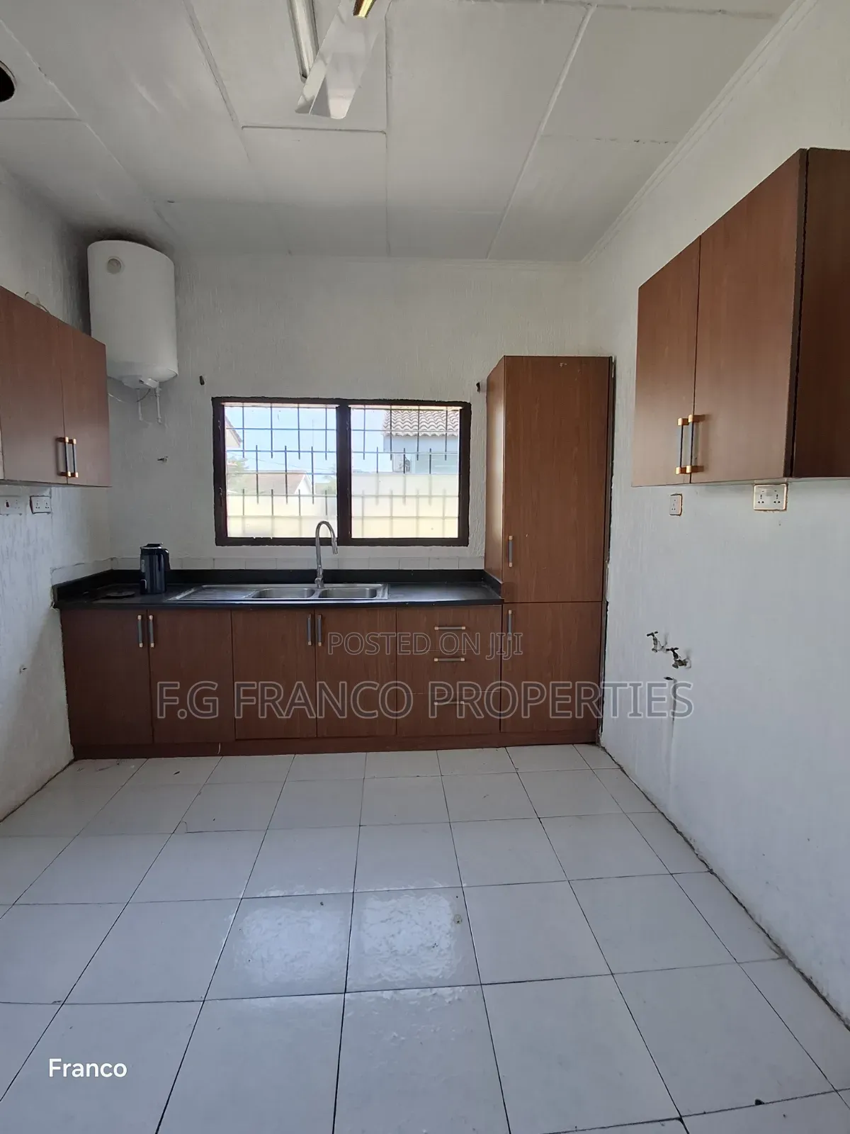 4bdrm House in Kg Franco Properties, Manet Junction for rent