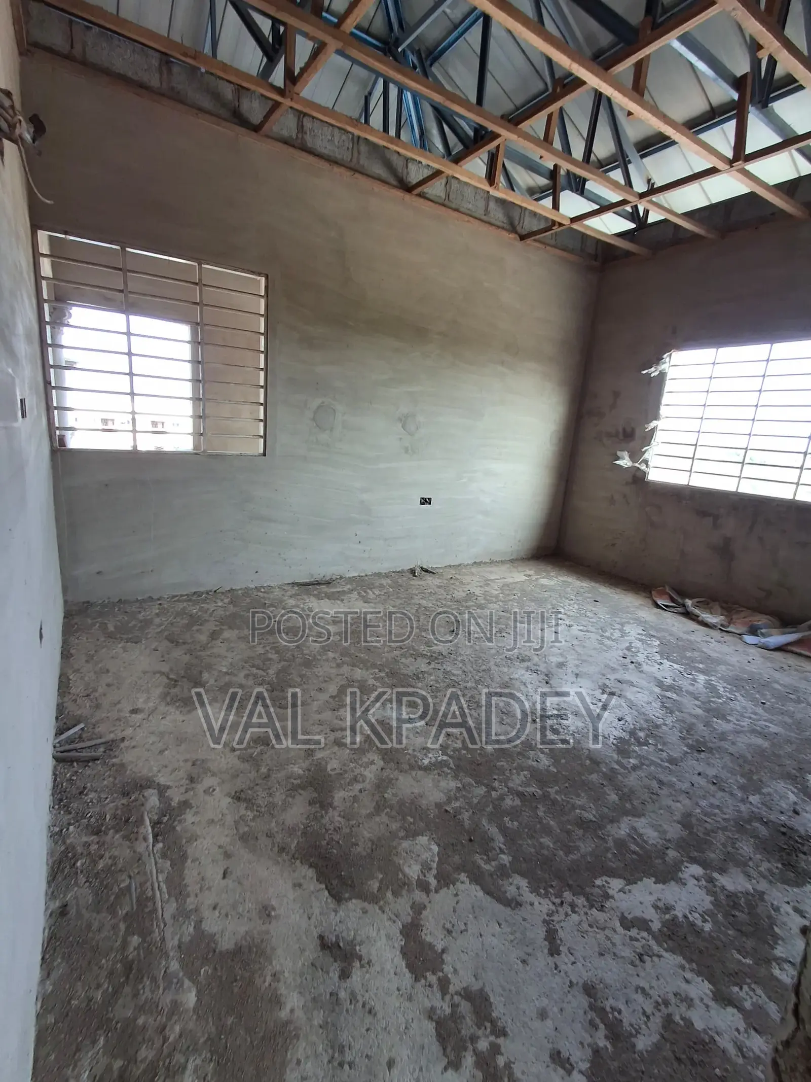 12bdrm Apartment in Ofankor for sale