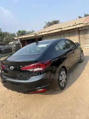 Hyundai Elantra 2020 Black