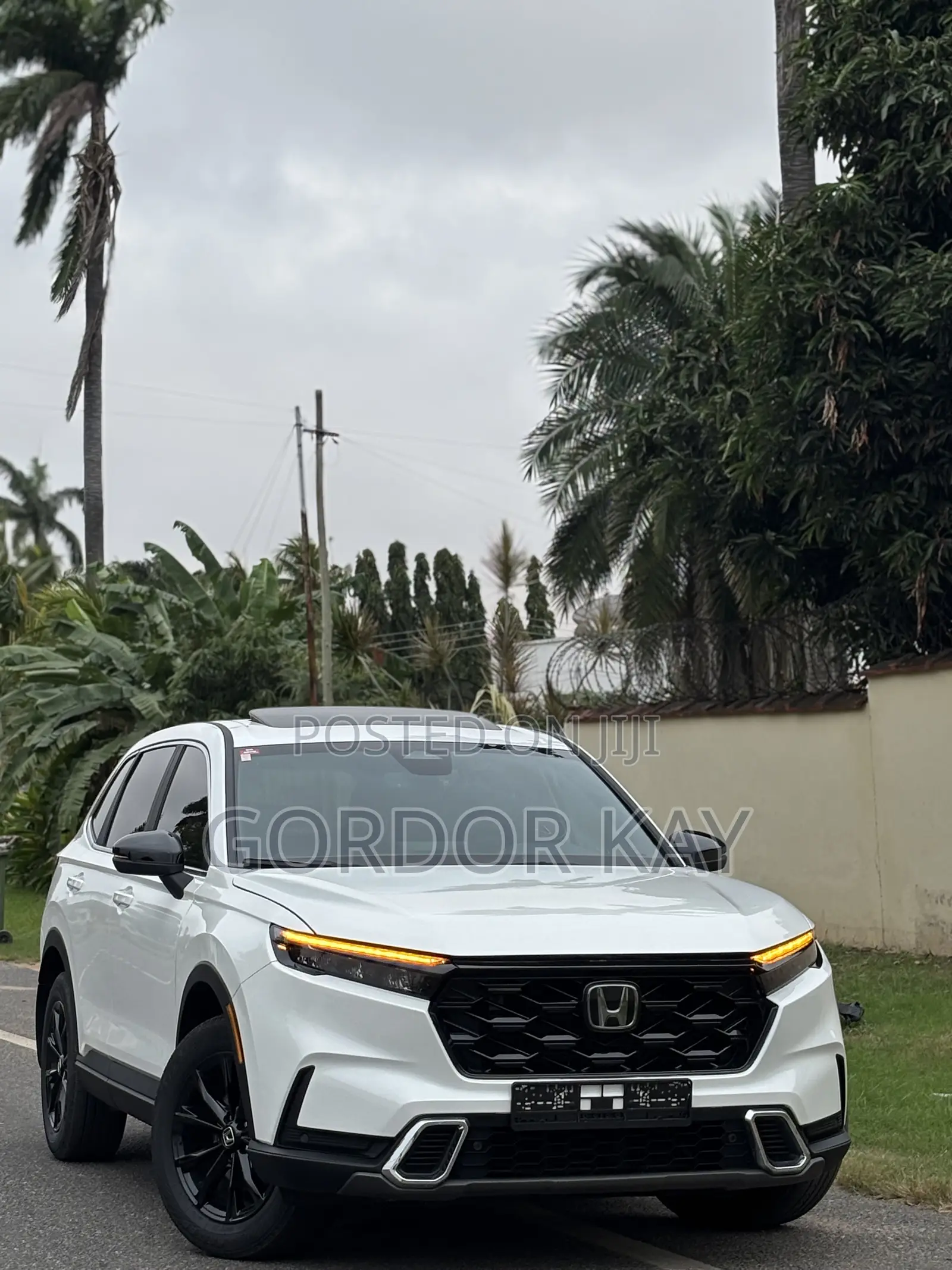 Honda CR-V 2024 White