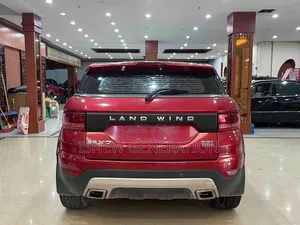 Land Rover Discovery Sport 2016 Red