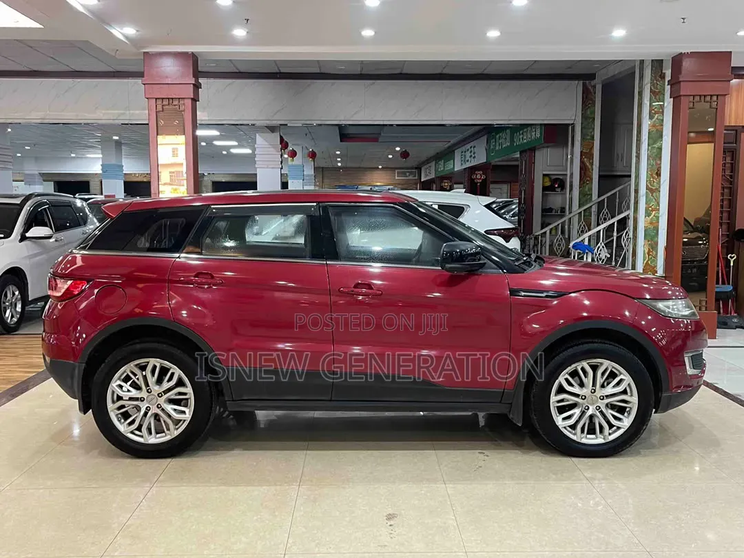 Land Rover Discovery Sport 2016 Red