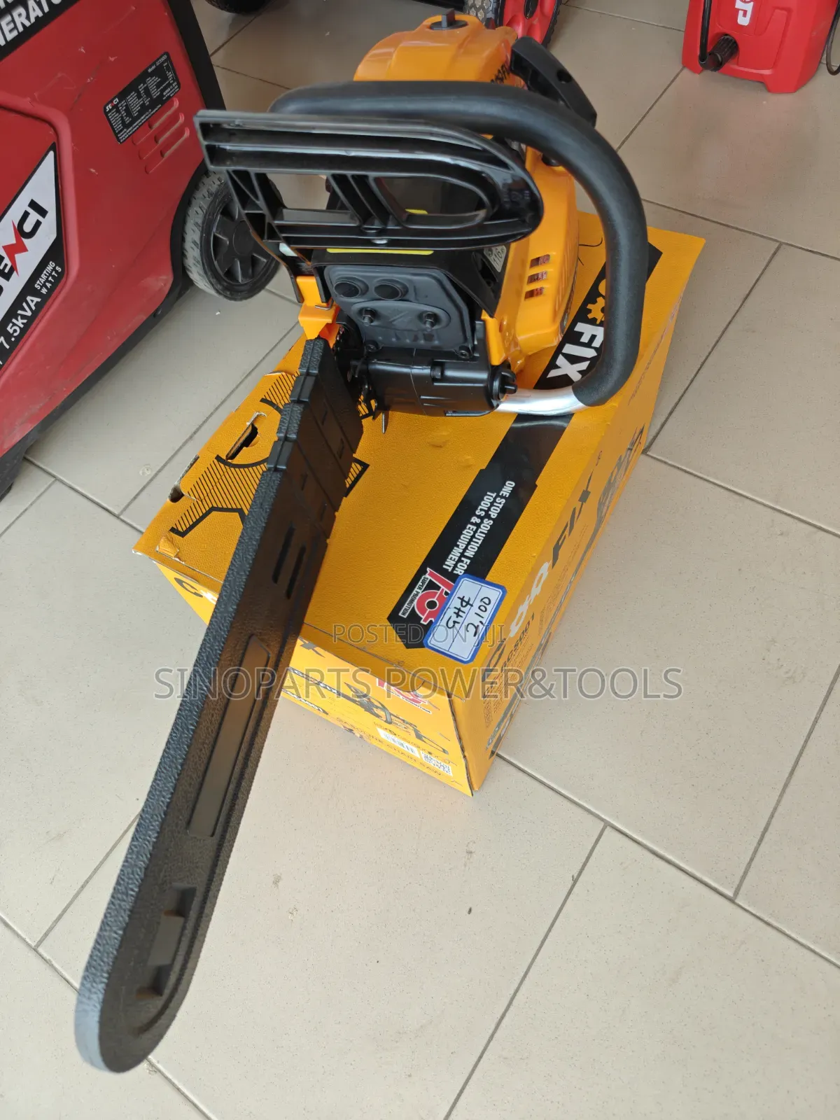 18 Inch 52cc Petrol Chainsaw Heavy Duty Wood Cutter