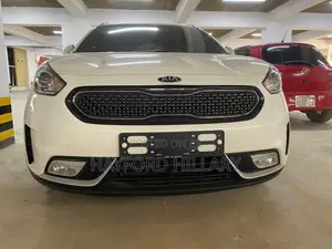 Kia Niro Plug-In Hybrid 2018 White