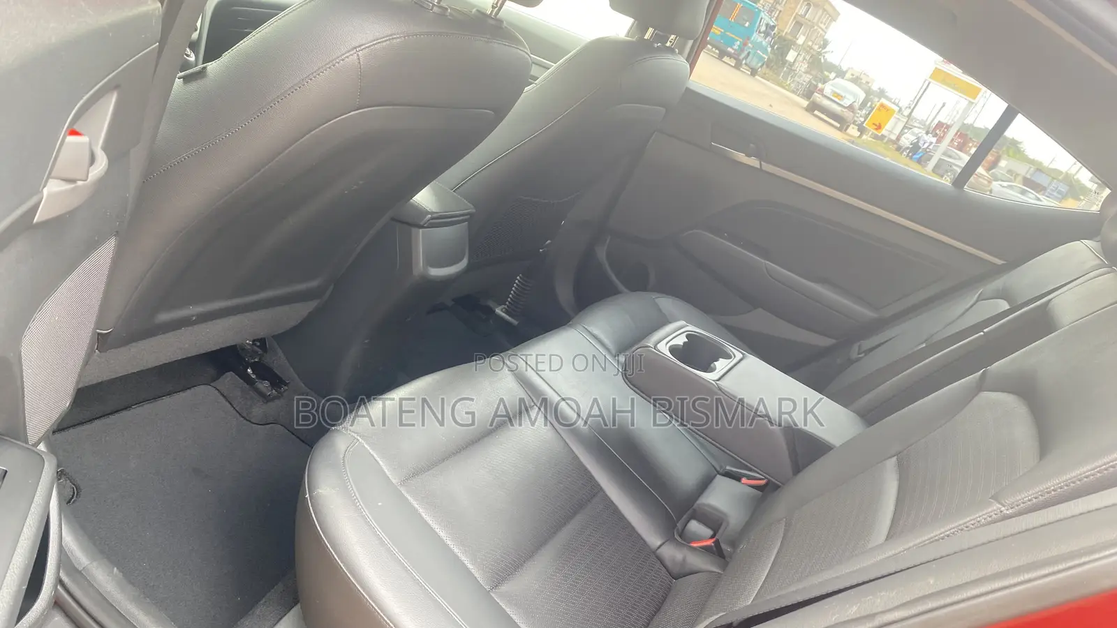 Hyundai Elantra 2016 Red