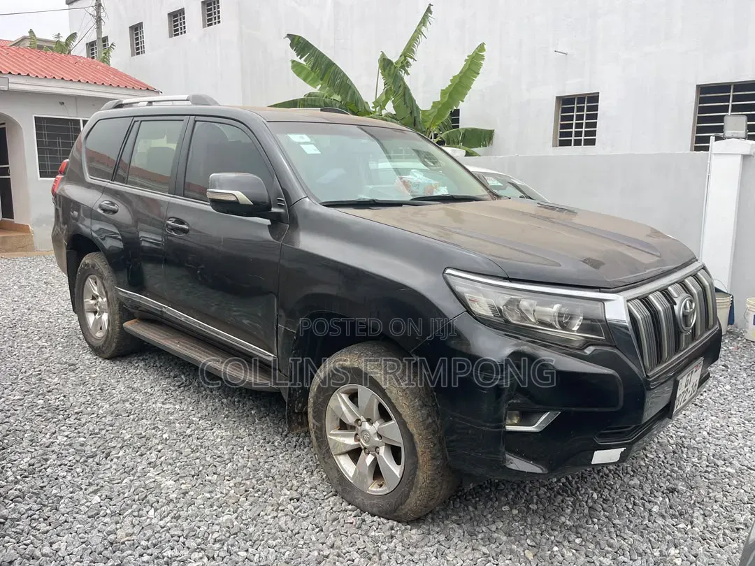 Toyota Land Cruiser 2016 Black