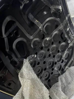 C300 Bonnet