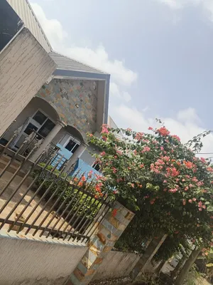 3bdrm House in Adenta, Amanfro, Frafraha for sale
