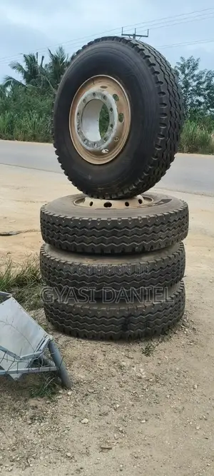 Az326 12.00r20