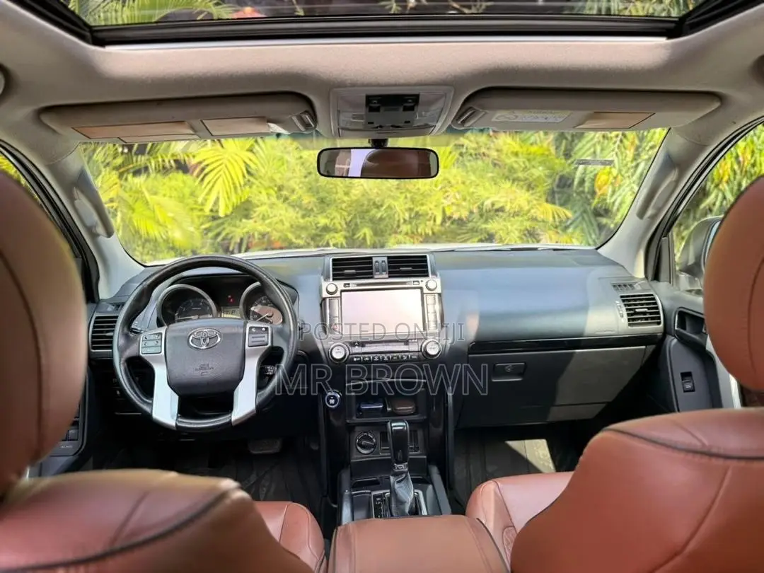 Toyota Land Cruiser Prado 2.7 2020 White
