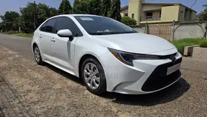 Toyota Corolla L 2021 White